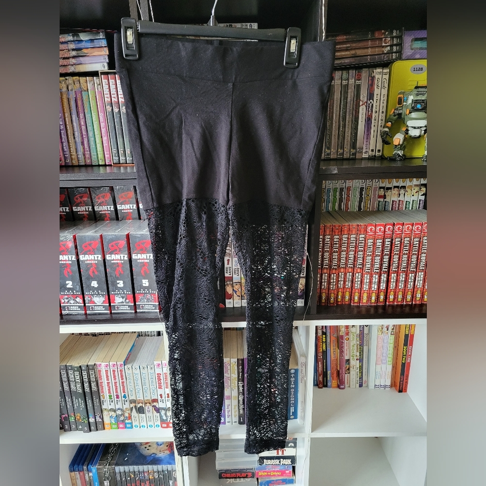 Torrid half lace leggings Size 0